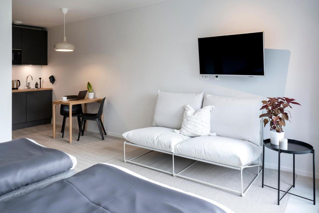 Hoom Home & Hotel Sigtuna Rosersberg 外观 照片